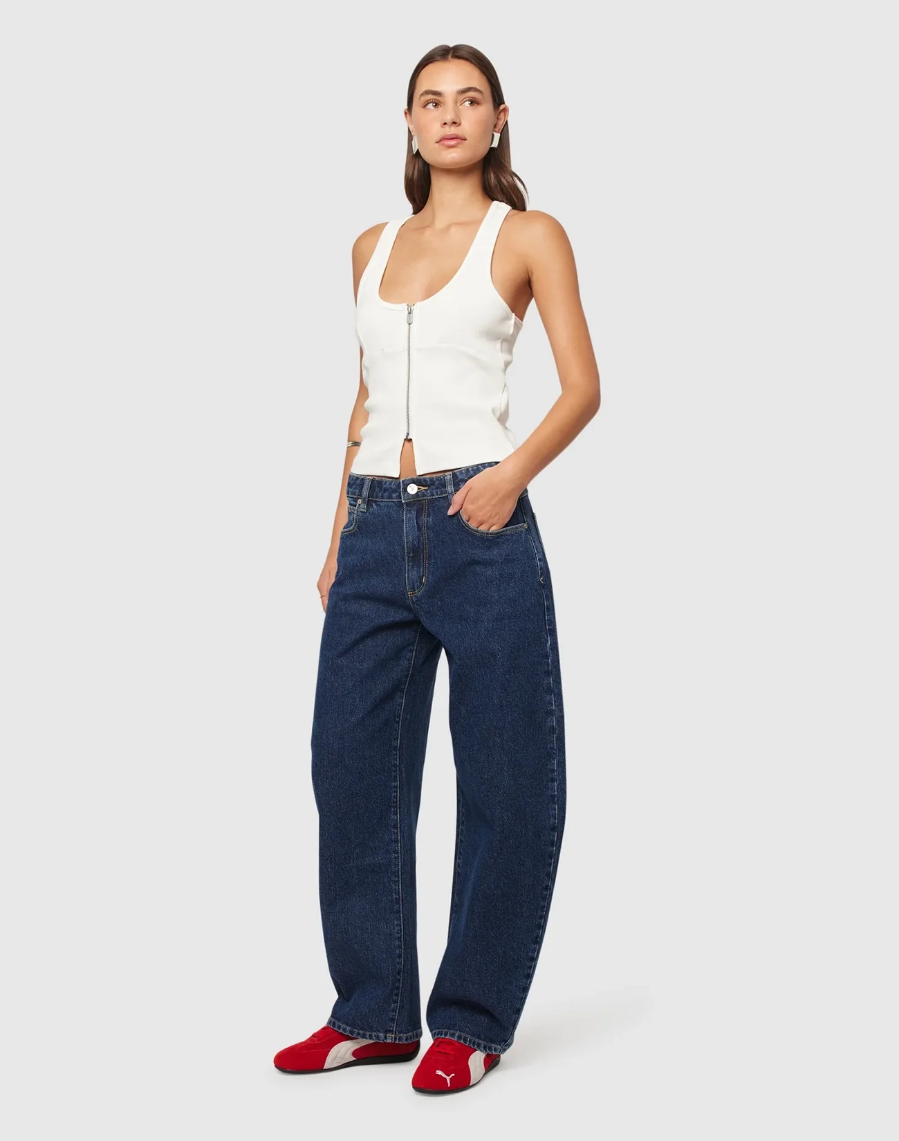 95 Tara Barrel Denim Jeans - Dark Blue - Image 4