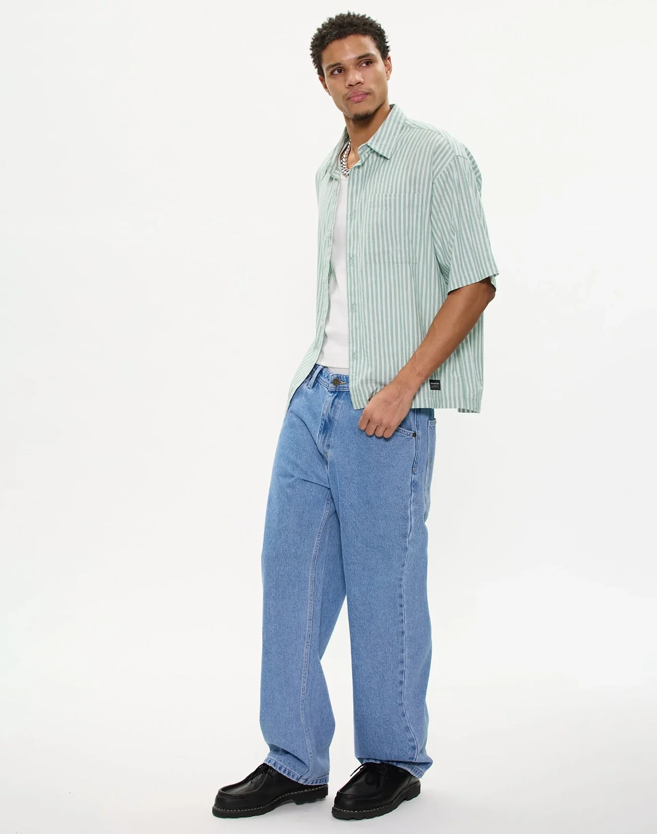 A5 Larry Baggy Denim Jeans - Light Vintage Indigo - Image 3