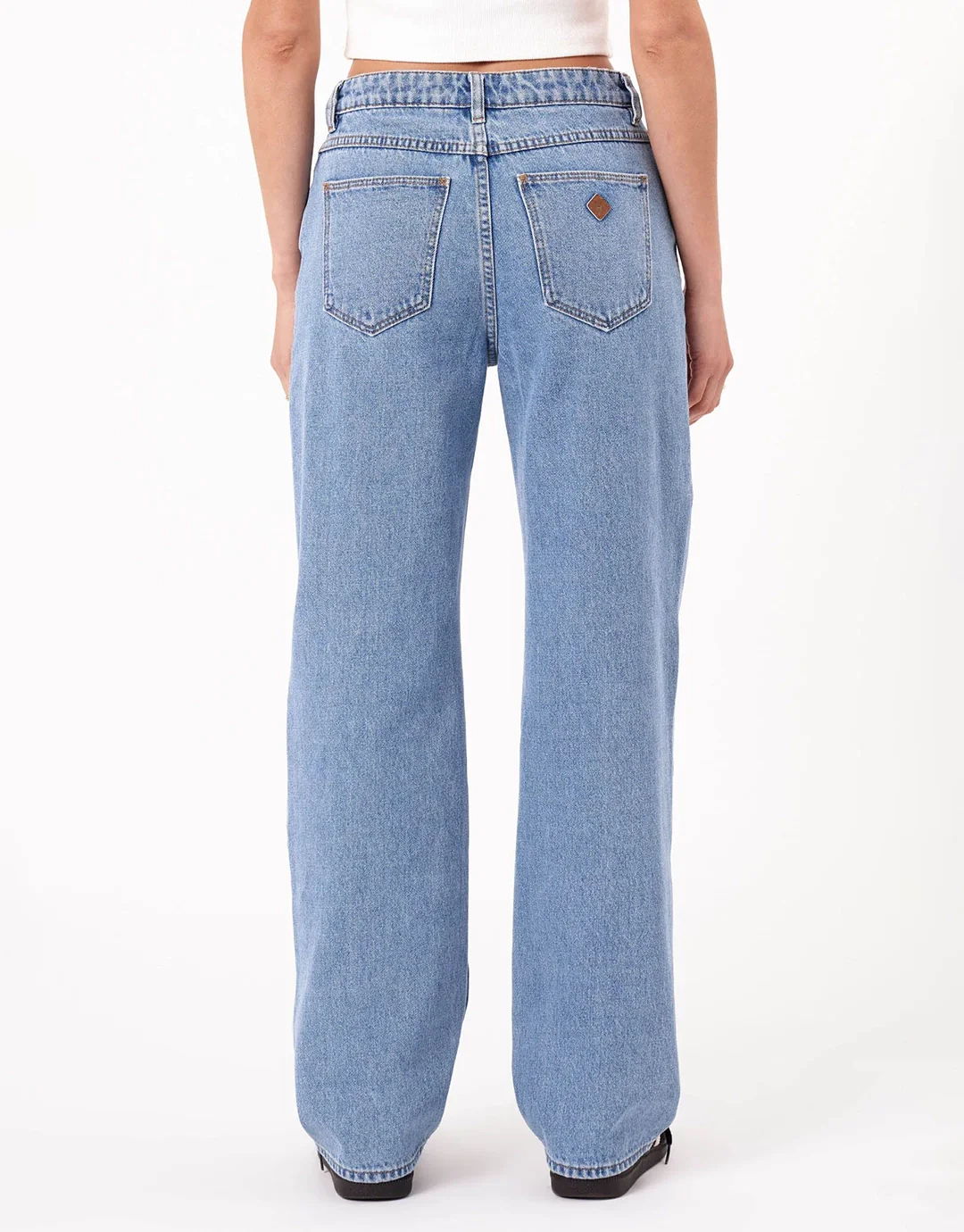 99 Mid Baggy Gigi Jeans - Mid Blue - Image 5