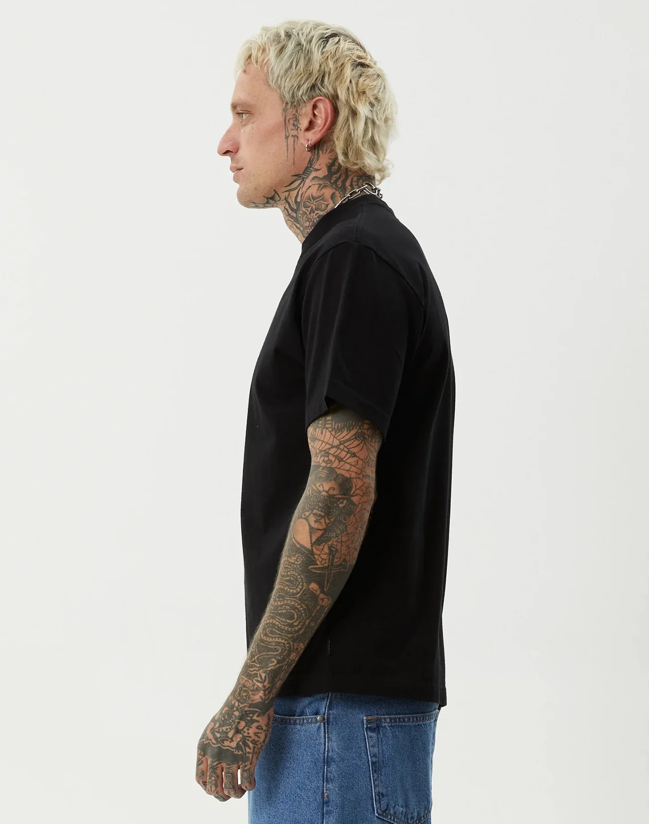 Burnin Retro T-Shirt - Black - Image 4