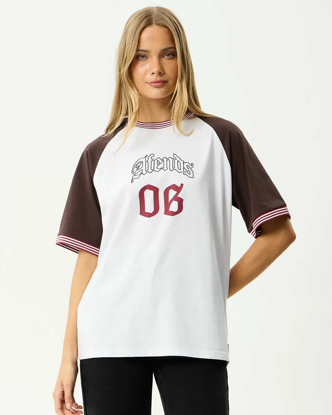 Dexter - Oversized T-Shirt - Coffee / White - Image 3