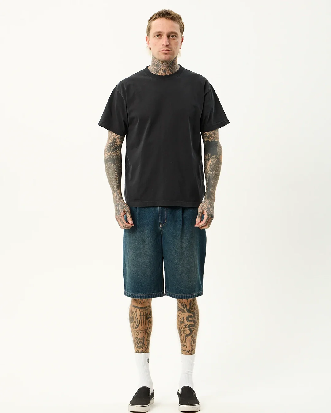 Fast Forward 24" Ultra Baggy Denim Pleated Shorts - Vintage Wash - Image 5