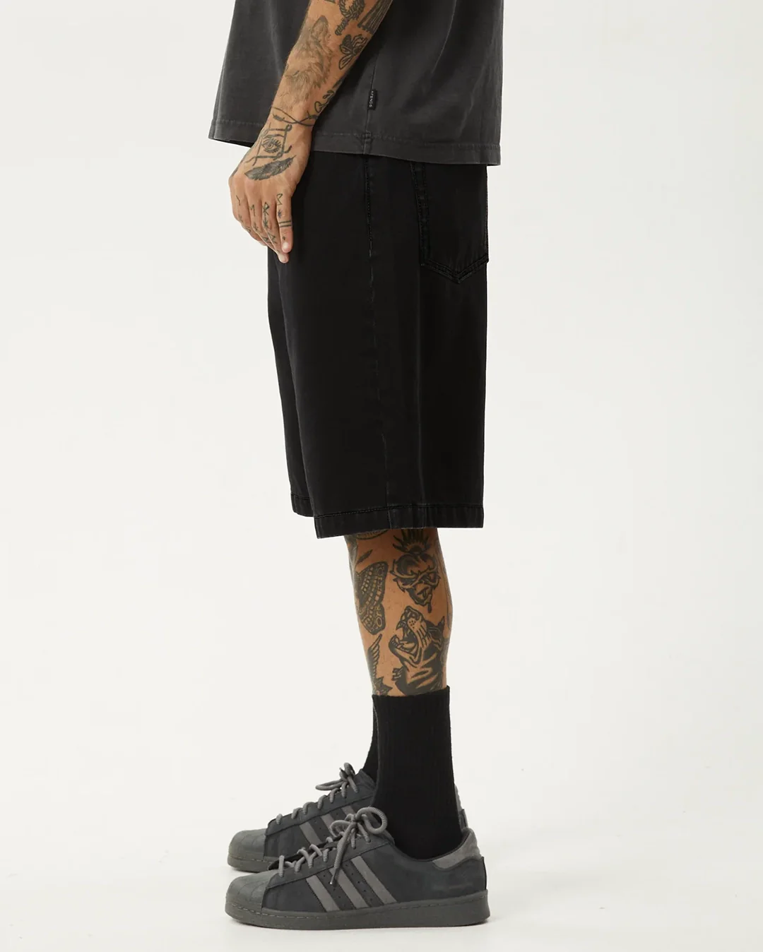 Lil C 22" Baggy Denim Shorts - Washed Black - Image 4