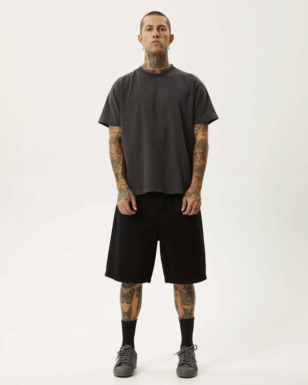 Lil C 22" Baggy Denim Shorts - Washed Black - Image 6