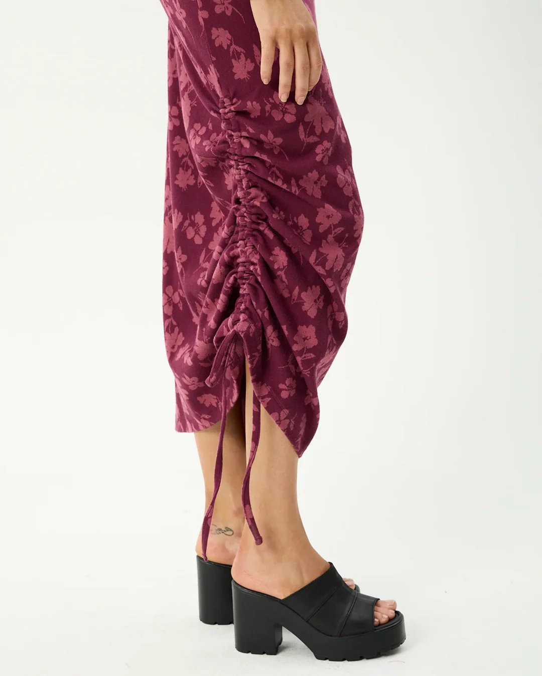 Marin - Maxi Dress - Port - Image 9