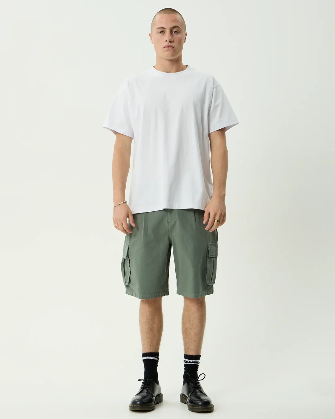 Summit 22" Pleated Cargo Short - Washed Sycamore - Image 6