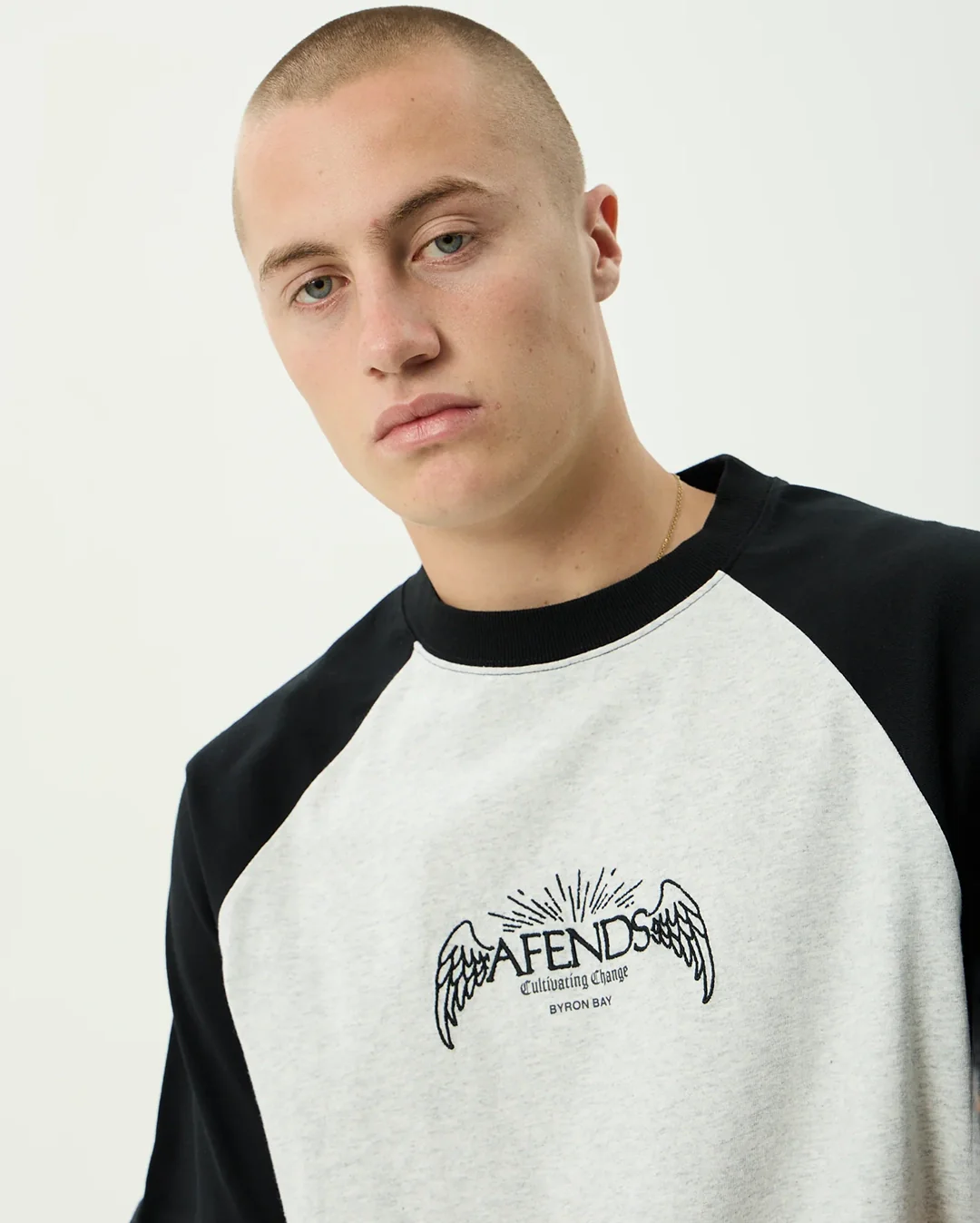 Wings Heavyweight Raglan Tee - Grey Marle - Image 6