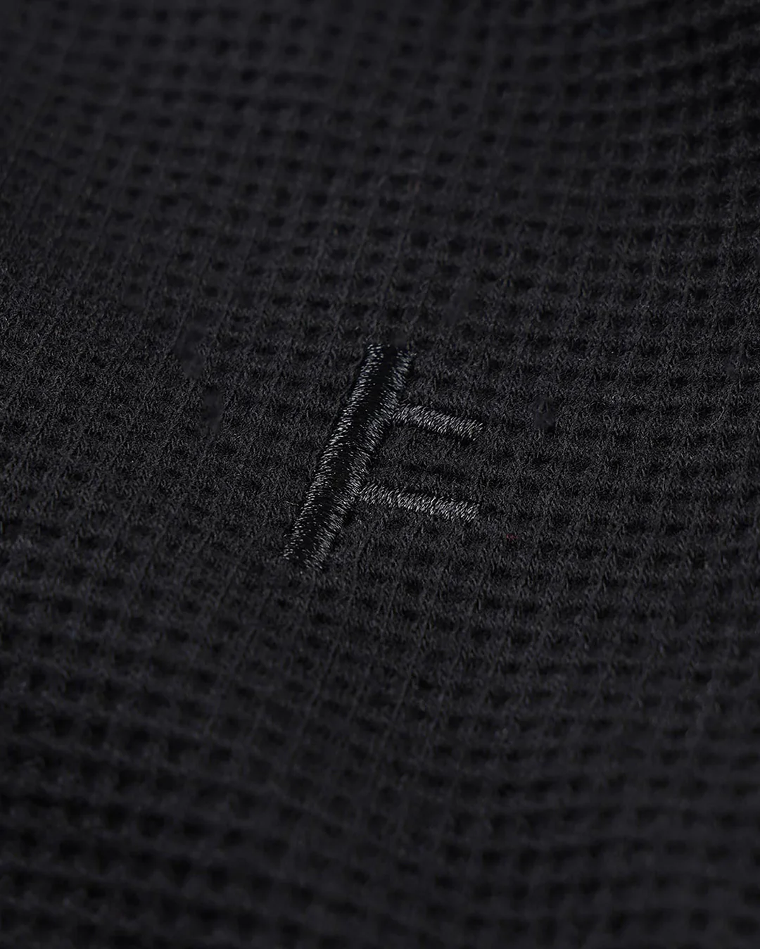Ag Raglan Waffle - Black - Image 4