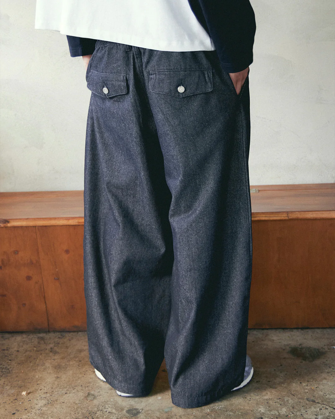 Hakama Pleated Pants - Black Denim - Image 4