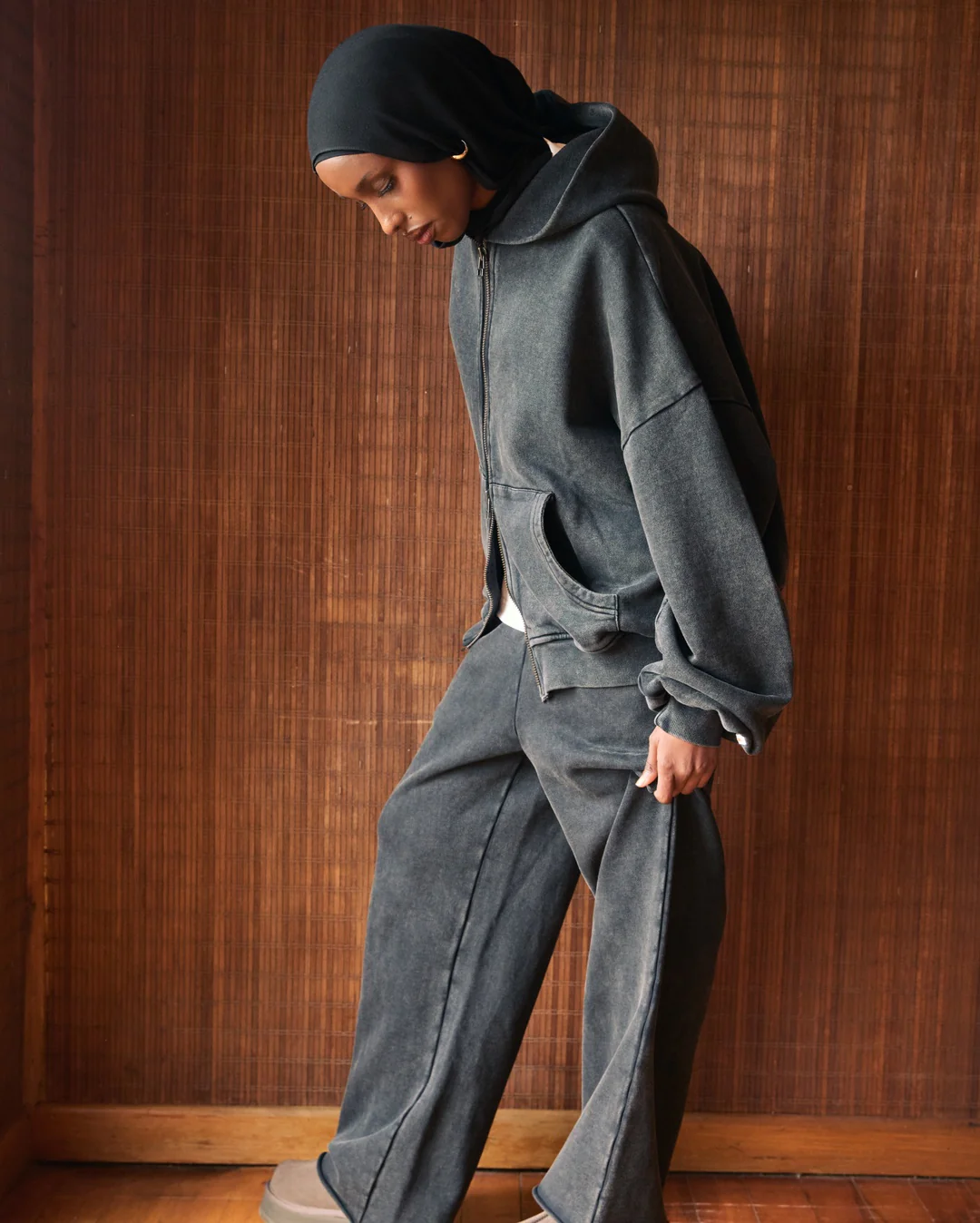 Lark Sweatpants - Black Wash - Image 3