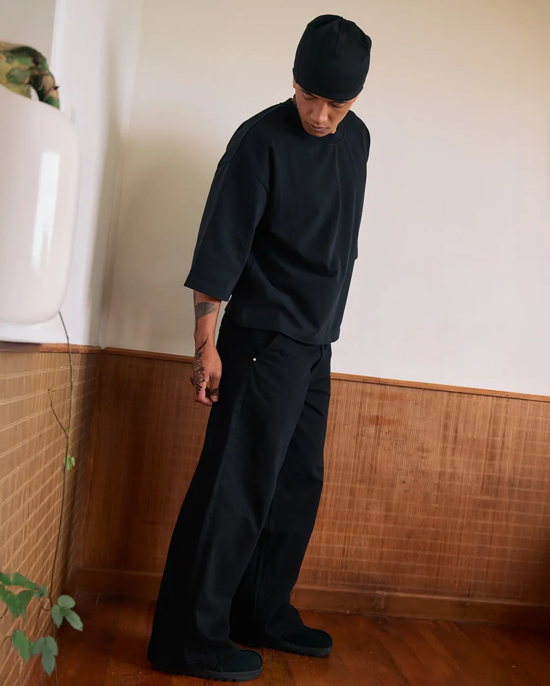 Wide Tee - Black - Image 2