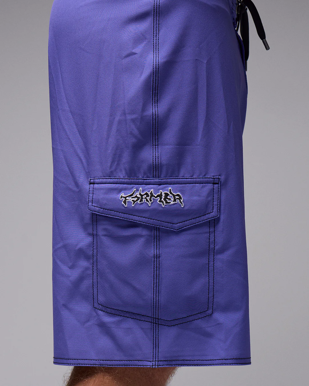 Crux Cargo 20" Shorts - Violet - Image 4