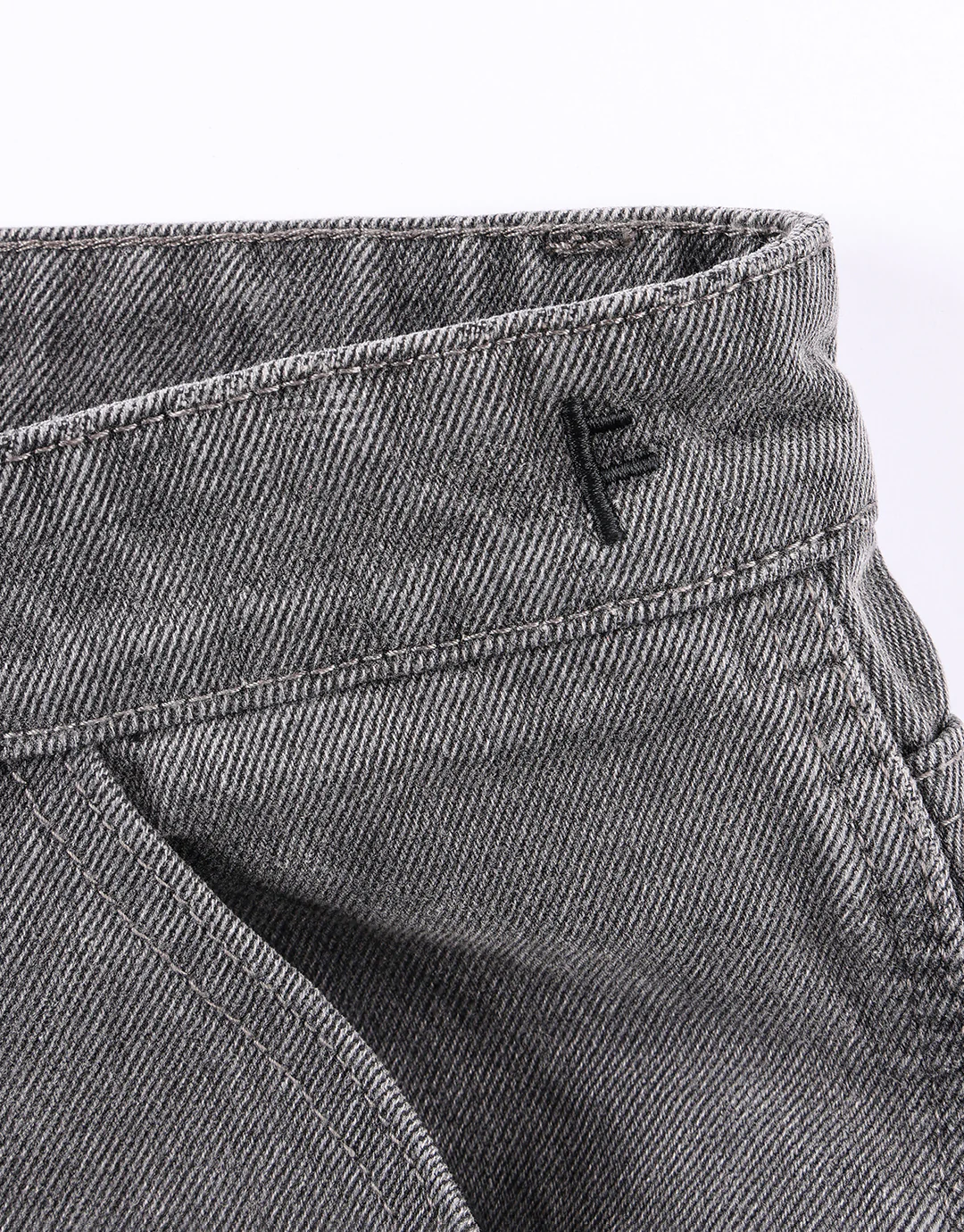 Distend VT Denim 20.5" Carpenter Shorts - Washed Grey - Image 5