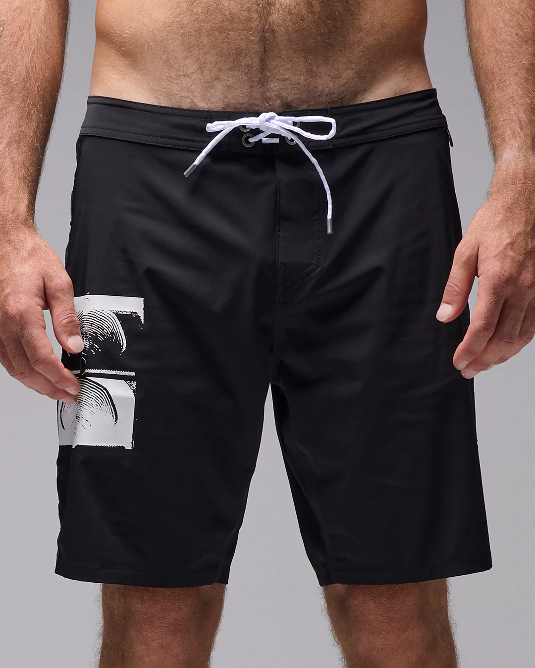 Militant 18.5" Shorts - Black - Image 2