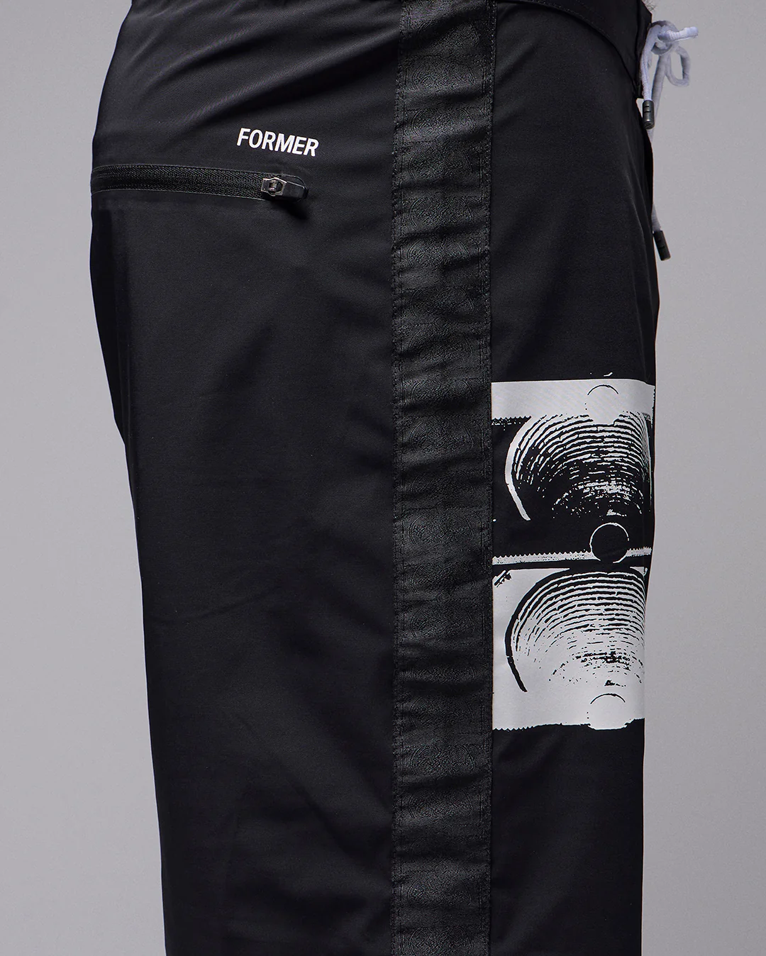 Militant 18.5" Shorts - Black - Image 5