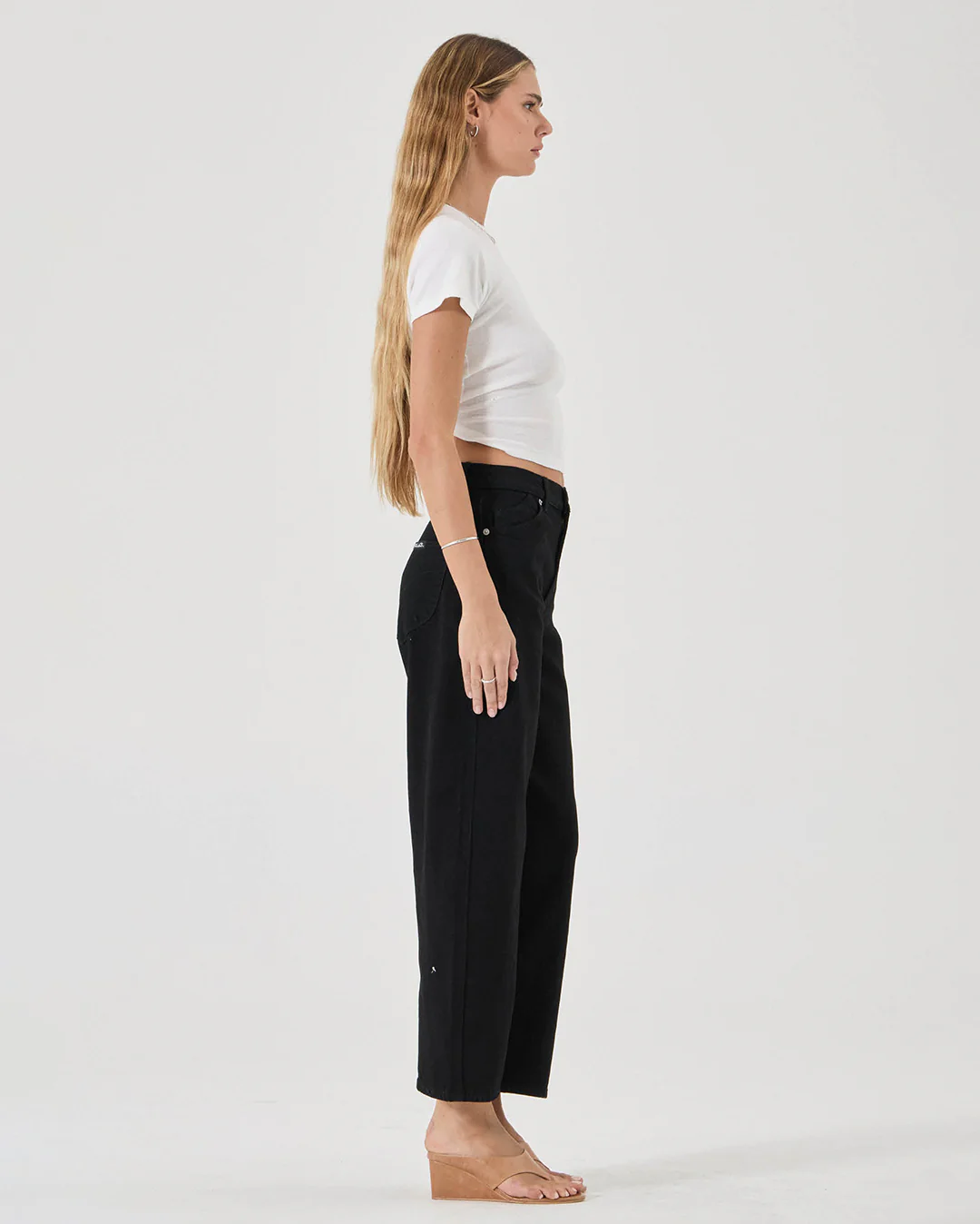 Gigi Barrel Denim Jeans - Jet Black - Image 5