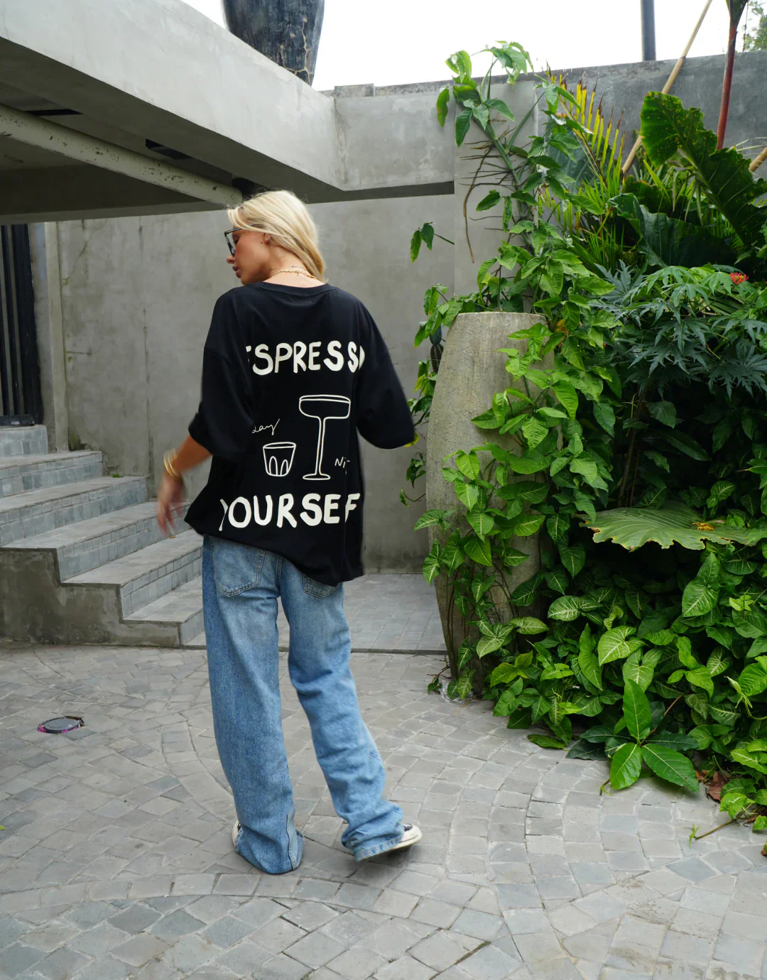 The Espresso Club T-Shirt - Black - Image 5