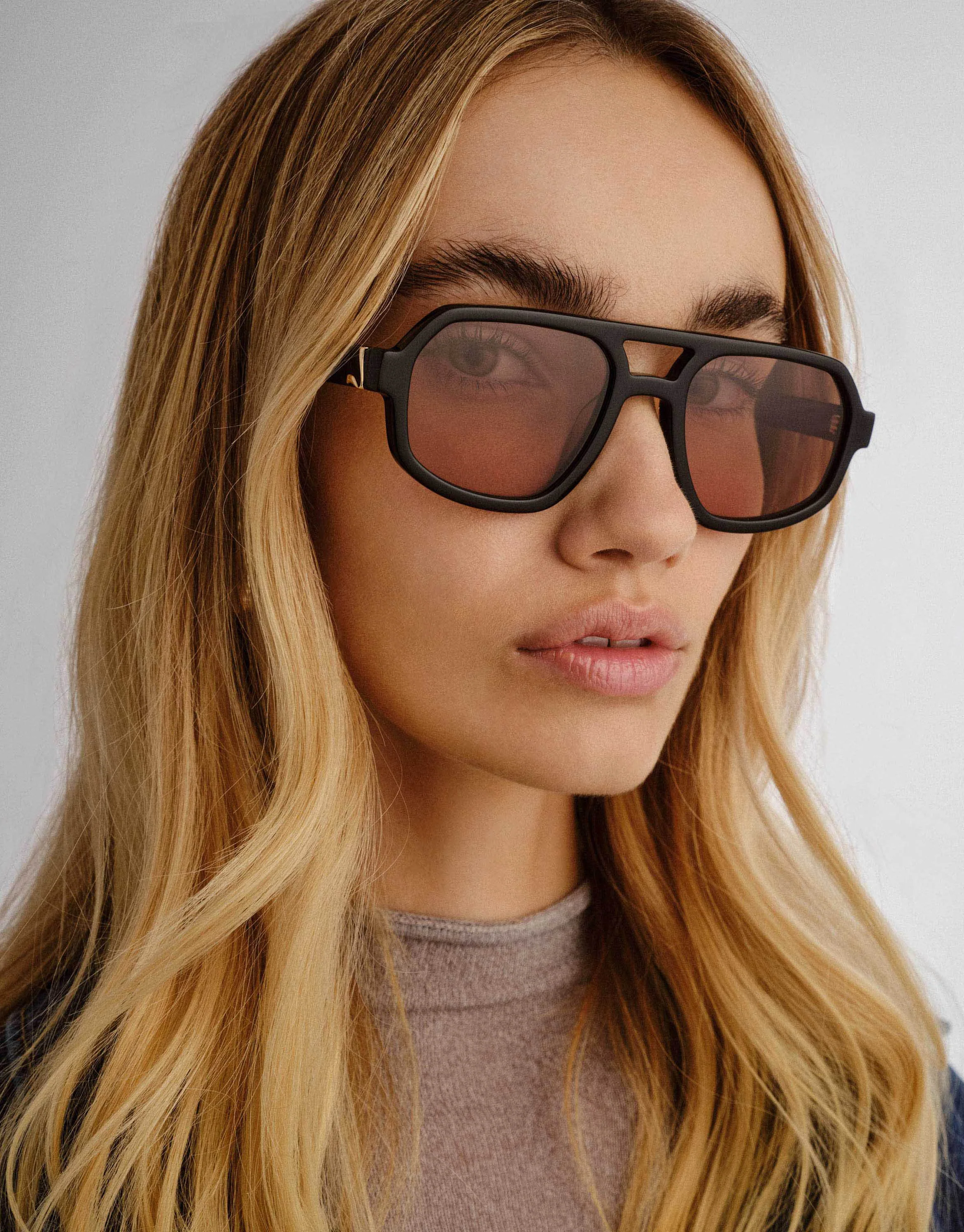 The Banks Sunglasses - Black - Image 3