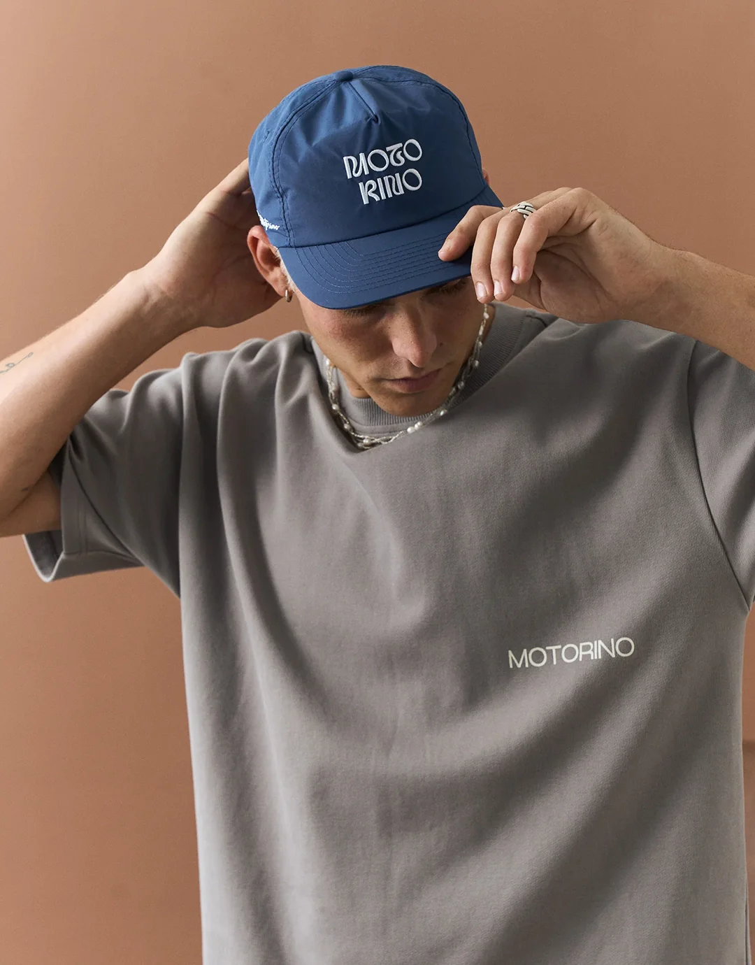 Club Heavy T-Shirt - Washed Grey - Image 3