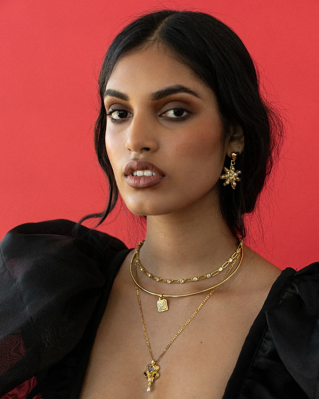 Priya Necklace - Gold - Image 3