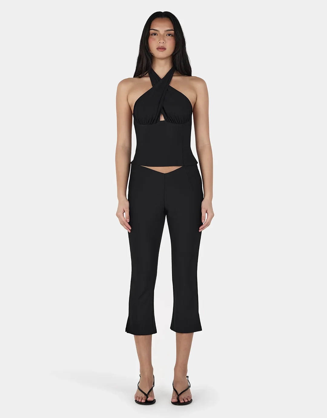 Reyna Capri - Black - Image 2