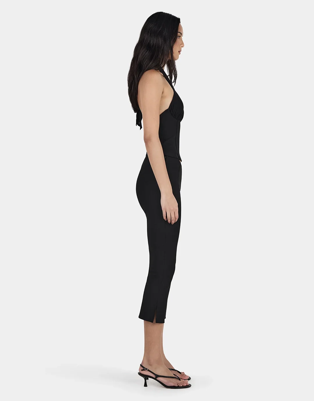 Reyna Capri - Black - Image 3