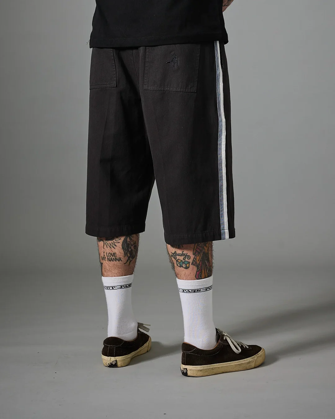 Herringbone Leagues Club Stripe Short - Vintage Black - Image 2
