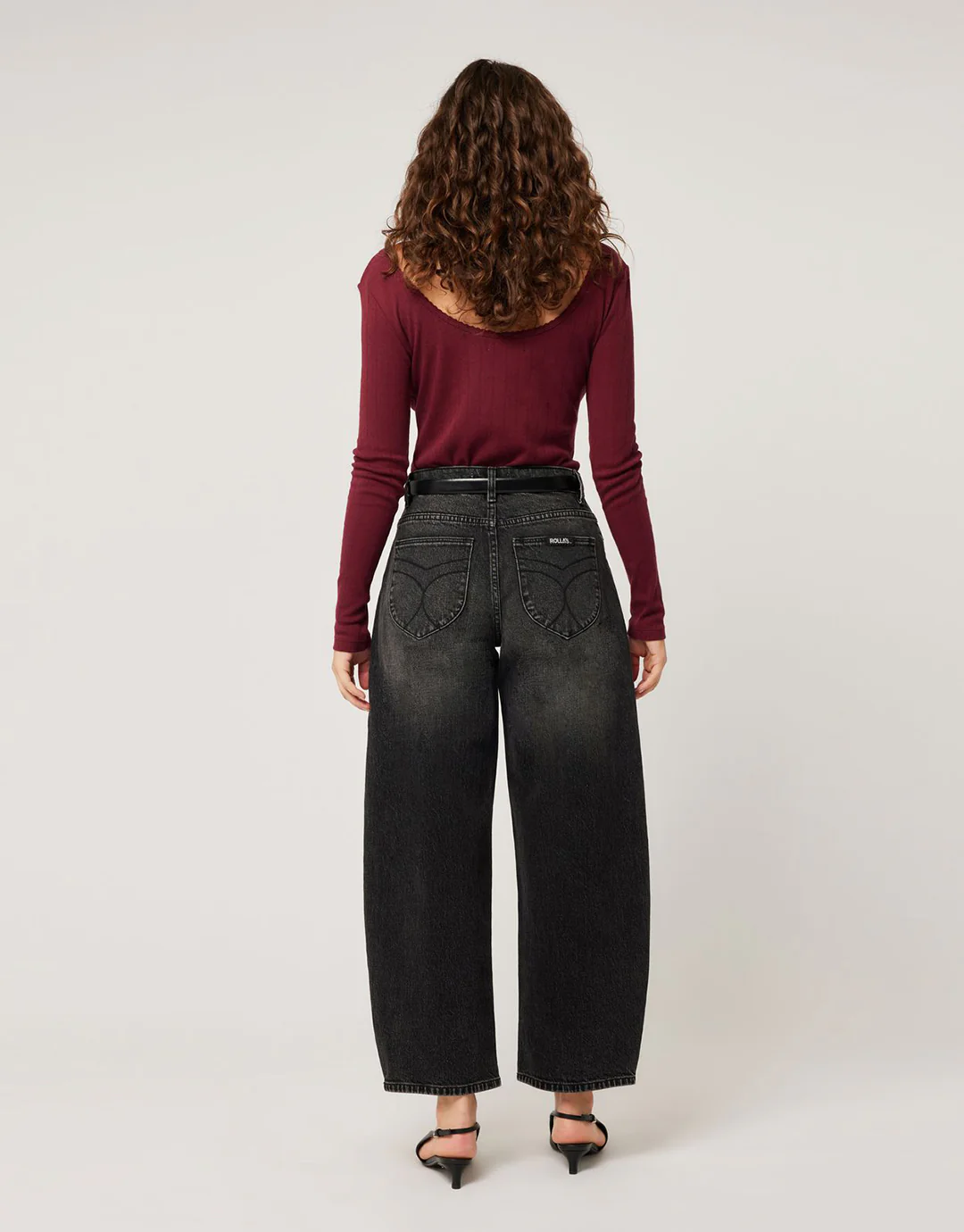 Gigi Barrel Denim Jeans - 80s Black - Image 3