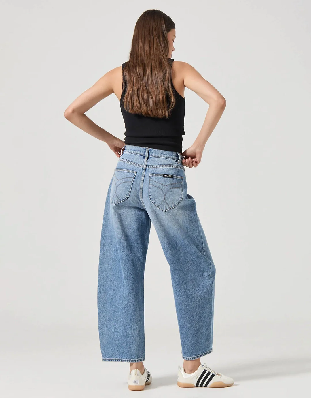 Gigi Barrel Denim Jeans - Brad Blue - Image 3