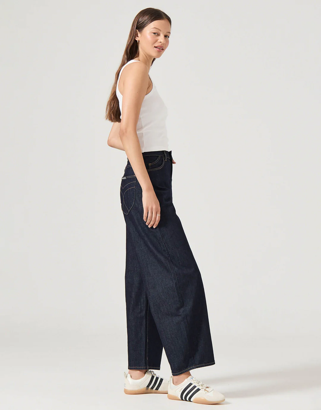 Gigi Barrel Denim Jeans - Rinse Denim - Image 4