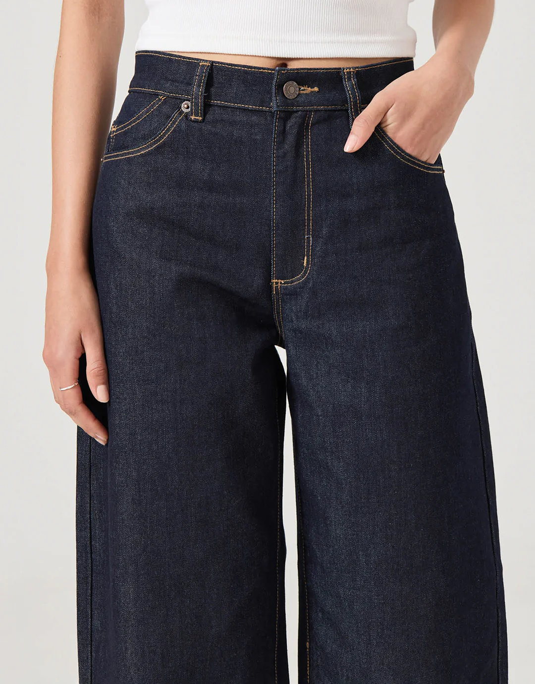 Gigi Barrel Denim Jeans - Rinse Denim - Image 7