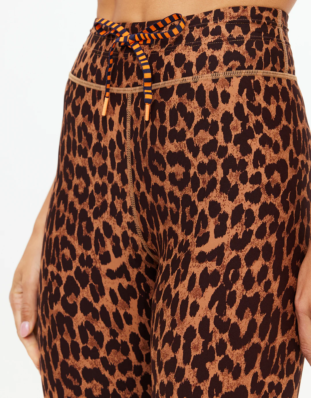Malawi 25IN Midi Pant - Leopard - Image 5